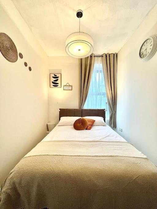 Skyline King Suites 202 สวอนซี ภายนอก รูปภาพ